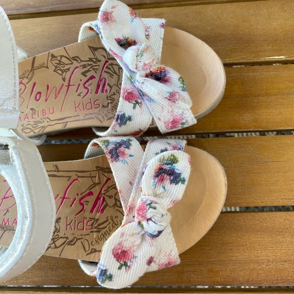 Blowfish Malibu Kids Ankle Strap Flat Sandal - Picture 3 of 10